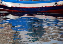 Riflessi sull'acqua