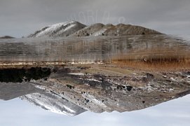 Montagne riflesse sul lago